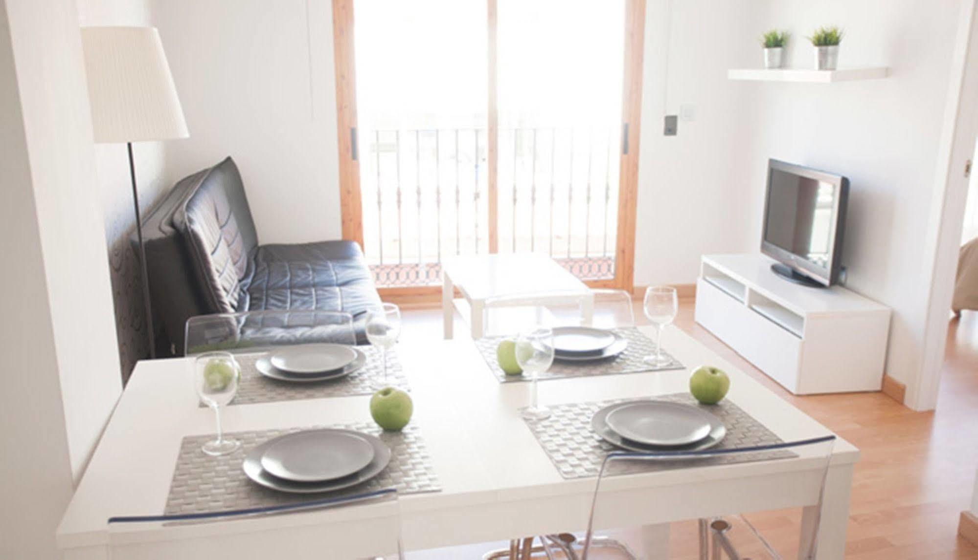 Apartamentos Globus By Be Alicante Exterior photo